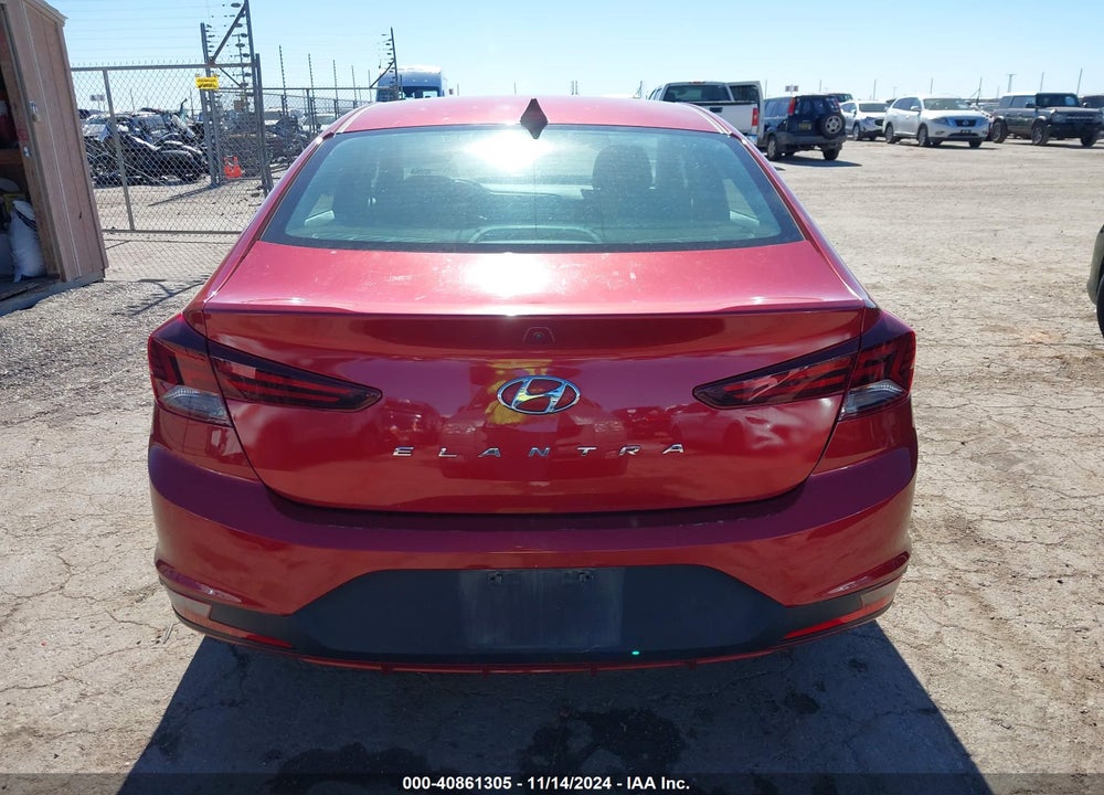2020 HYUNDAI ELANTRA VIN: 5NPD84LF2LH542421