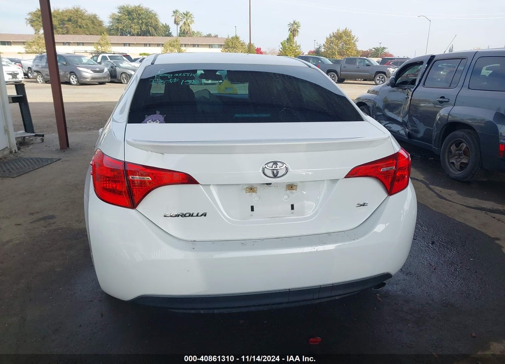 2018 TOYOTA COROLLA SE VIN: 5YFBURHE3JP765096