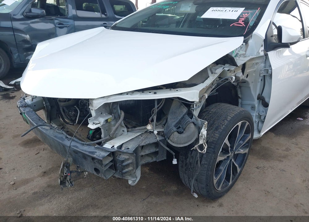 2018 TOYOTA COROLLA SE VIN: 5YFBURHE3JP765096