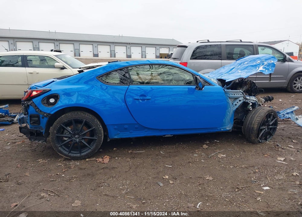 2024 TOYOTA GR86 VIN: JF1ZNBE17R8756404