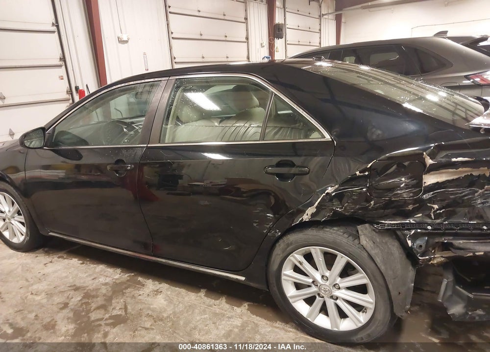 2014 TOYOTA CAMRY XLE VIN: 4T4BF1FK7ER417932