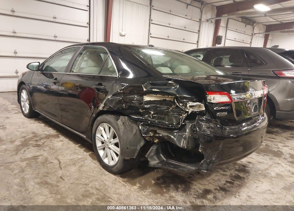 2014 TOYOTA CAMRY XLE VIN: 4T4BF1FK7ER417932