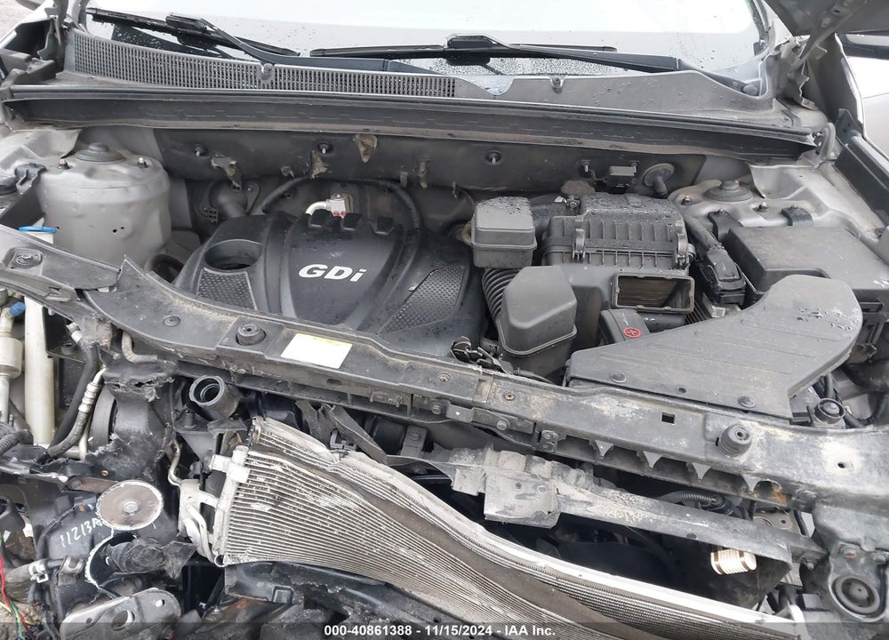 2013 KIA SORENTO LX VIN: 5XYKT3A60DG423018