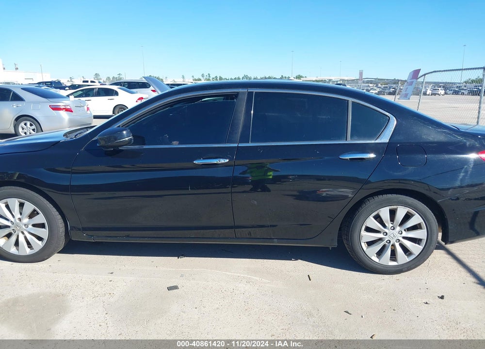 2014 HONDA ACCORD EX-L V-6 VIN: 1HGCR3F80EA015568