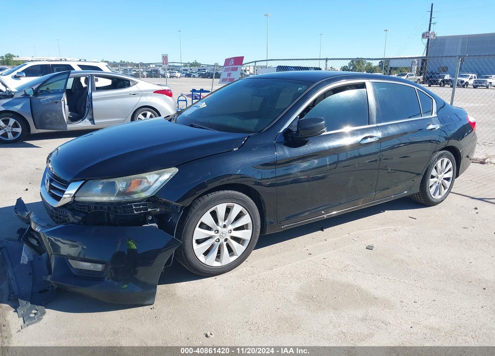 2014 HONDA ACCORD EX-L V-6 VIN: 1HGCR3F80EA015568