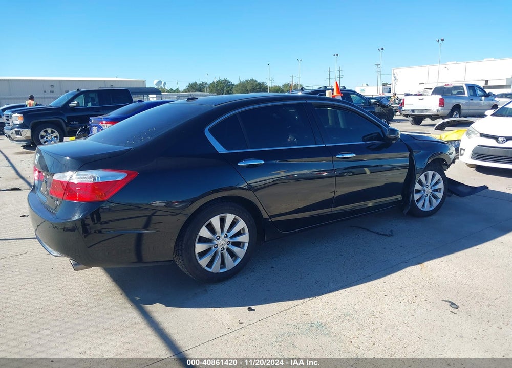 2014 HONDA ACCORD EX-L V-6 VIN: 1HGCR3F80EA015568