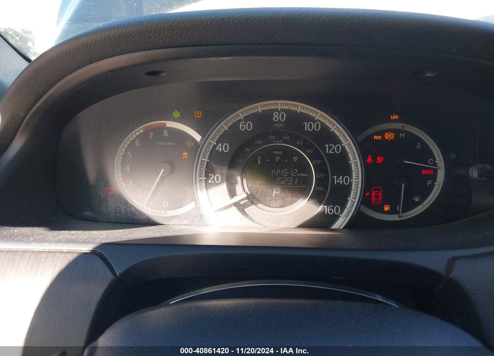 2014 HONDA ACCORD EX-L V-6 VIN: 1HGCR3F80EA015568