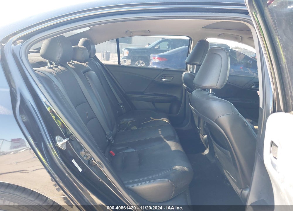 2014 HONDA ACCORD EX-L V-6 VIN: 1HGCR3F80EA015568