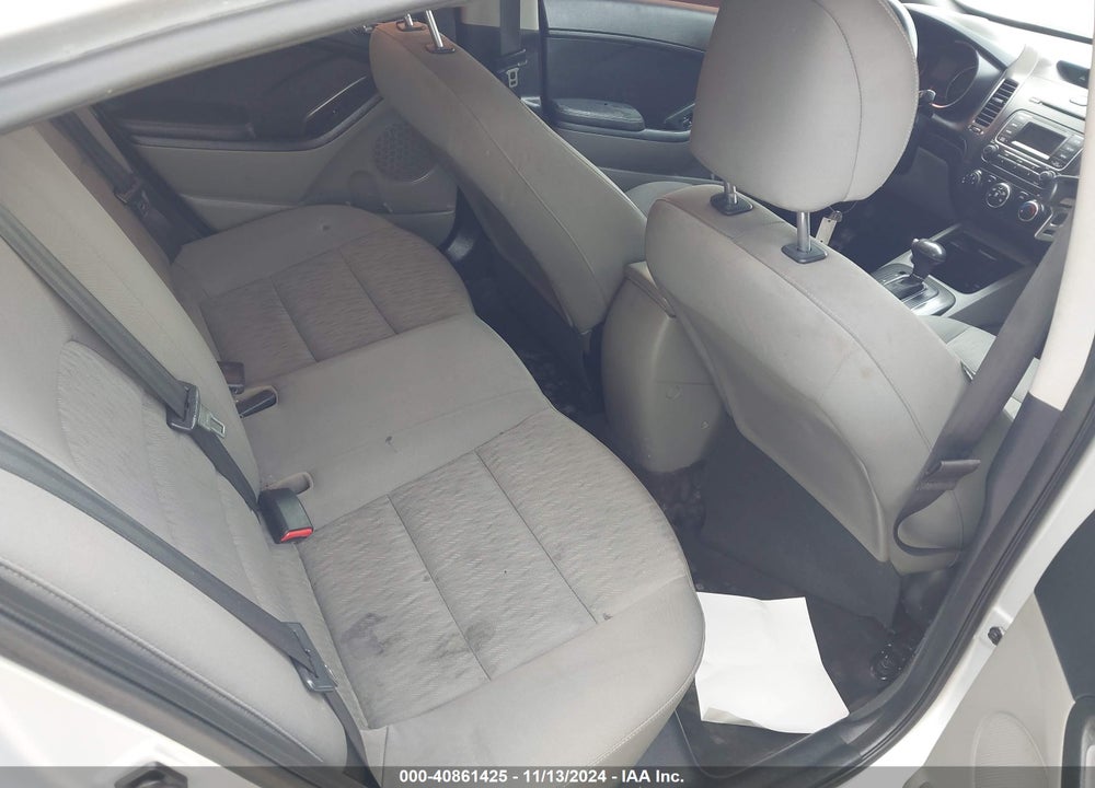 2015 KIA FORTE LX VIN: KNAFK4A6XF5425202