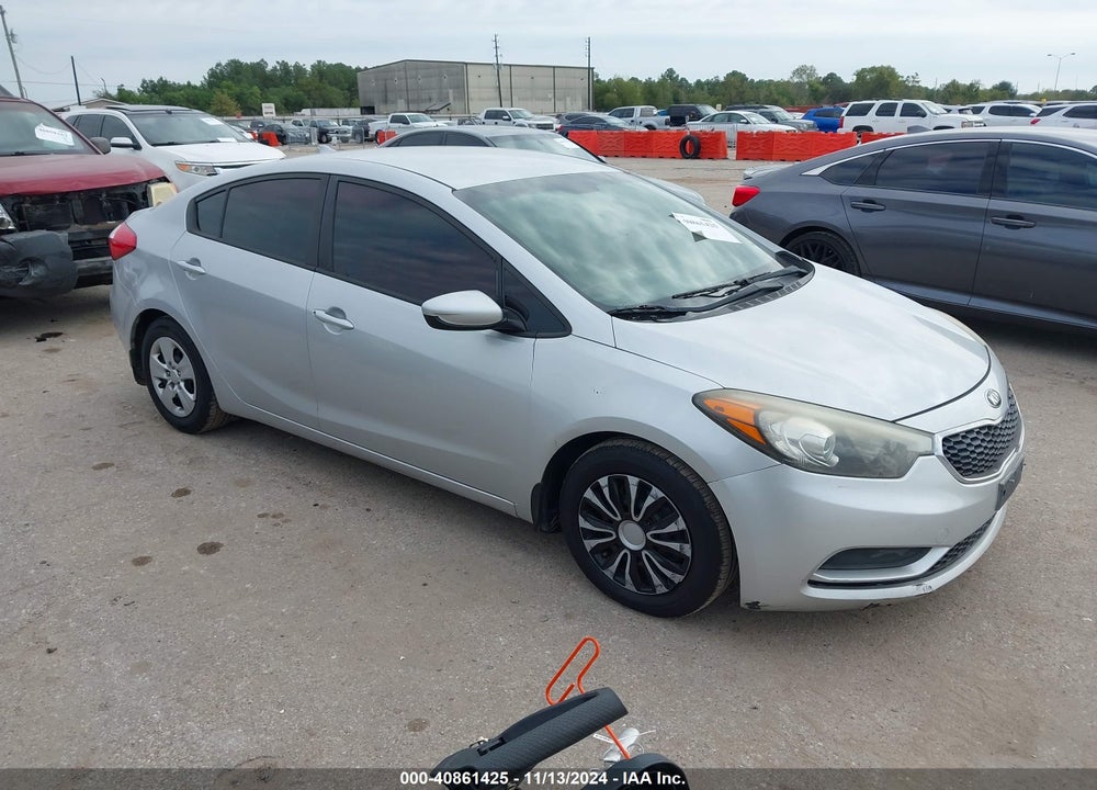 2015 KIA FORTE LX VIN: KNAFK4A6XF5425202