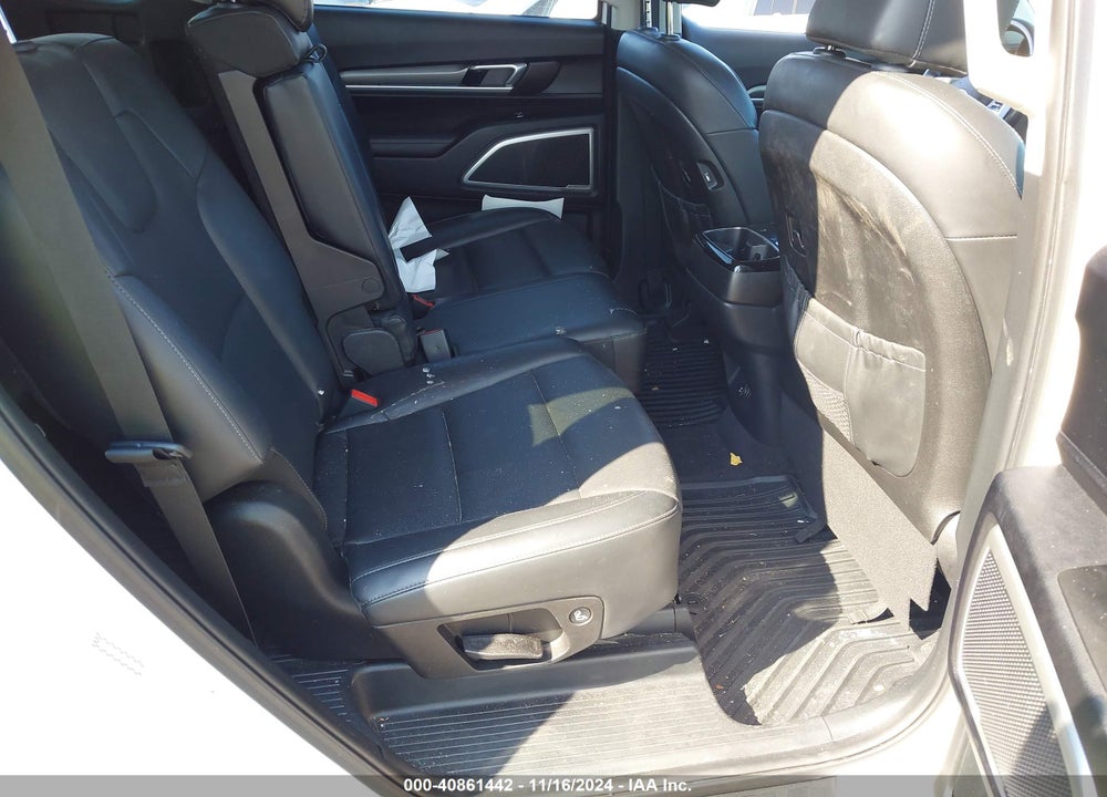 2021 KIA TELLURIDE LX VIN: 5XYP2DHC7MG185744