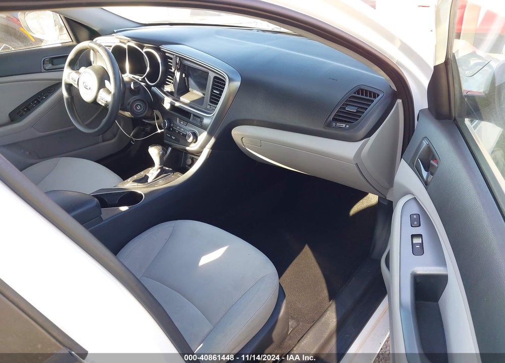 2015 KIA OPTIMA LX VIN: KNAGM4A79F5612471