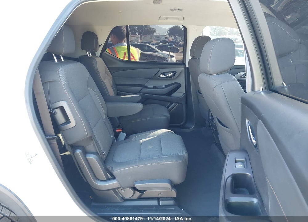 2020 CHEVROLET TRAVERSE FWD LT CLOTH VIN: 1GNERGKWXLJ214232