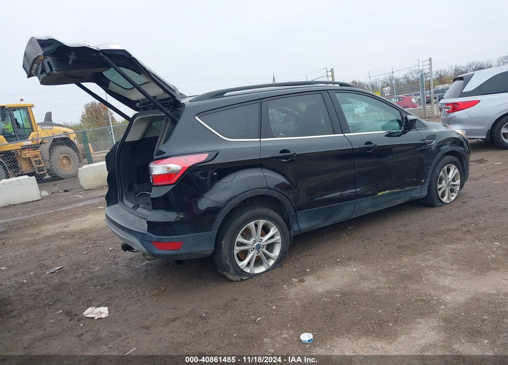 2018 FORD ESCAPE SEL VIN: 1FMCU0HD8JUA75690