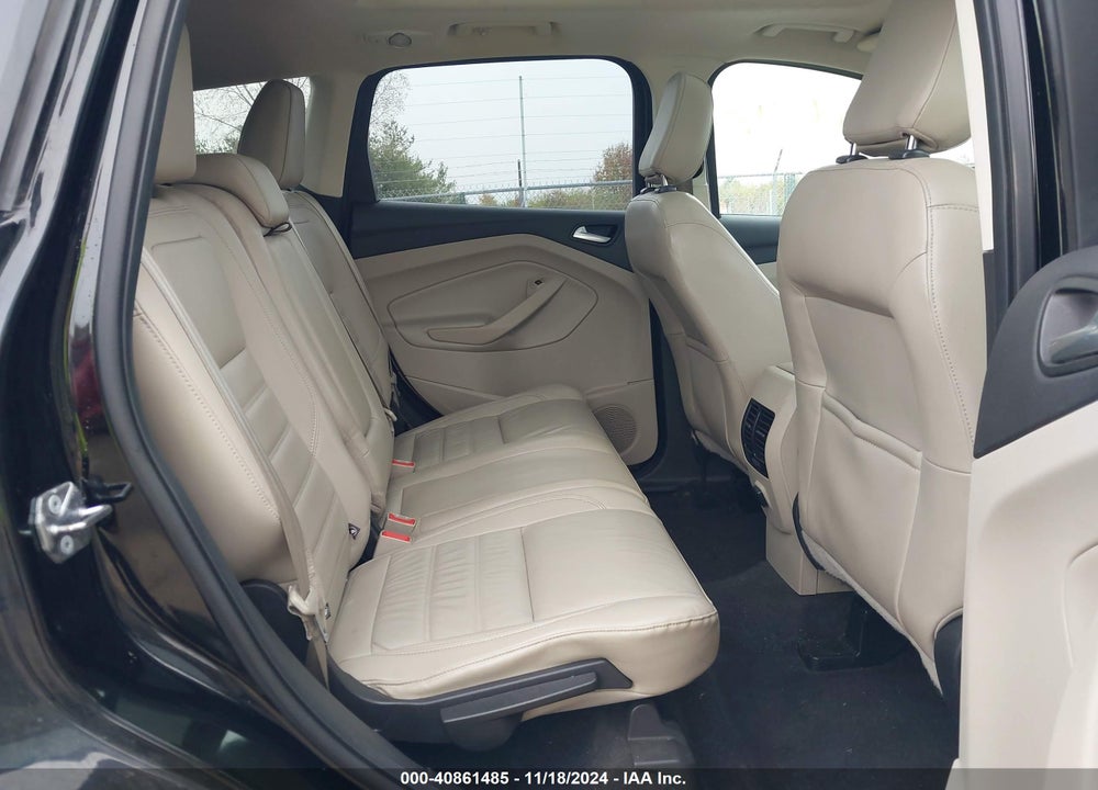 2018 FORD ESCAPE SEL VIN: 1FMCU0HD8JUA75690