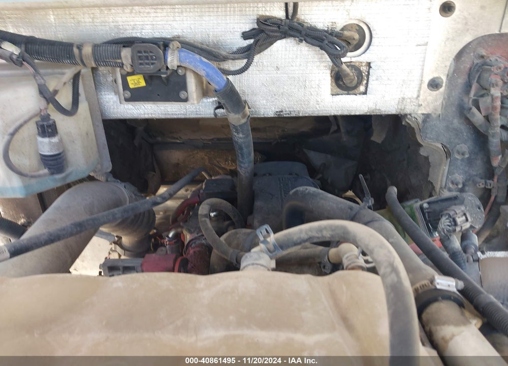 2010 FREIGHTLINER CHASSIS M LINE WALK-IN VAN VIN: 4UZAAPDU9ACAP8332