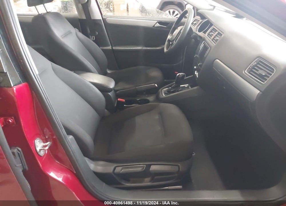 2016 VOLKSWAGEN JETTA 1.4T SE VIN: 3VWD67AJ2GM353067