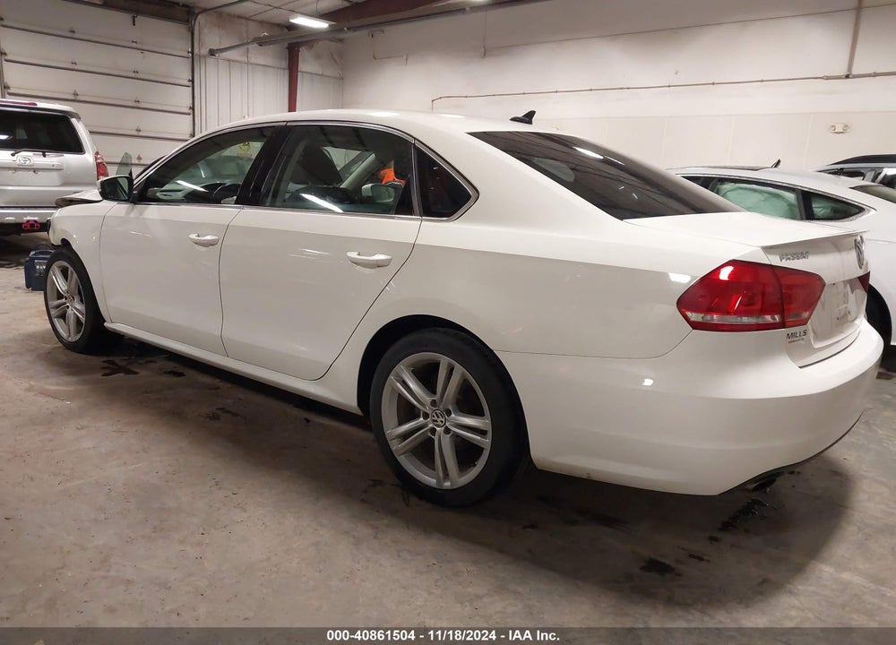 2014 VOLKSWAGEN PASSAT 1.8T SE VIN: 1VWBT7A35EC076219
