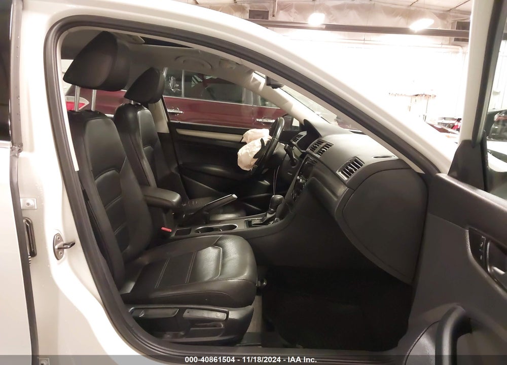 2014 VOLKSWAGEN PASSAT 1.8T SE VIN: 1VWBT7A35EC076219