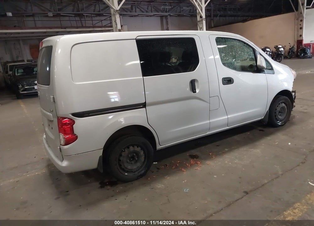 2015 NISSAN NV200 SV VIN: 3N6CM0KN5FK704753