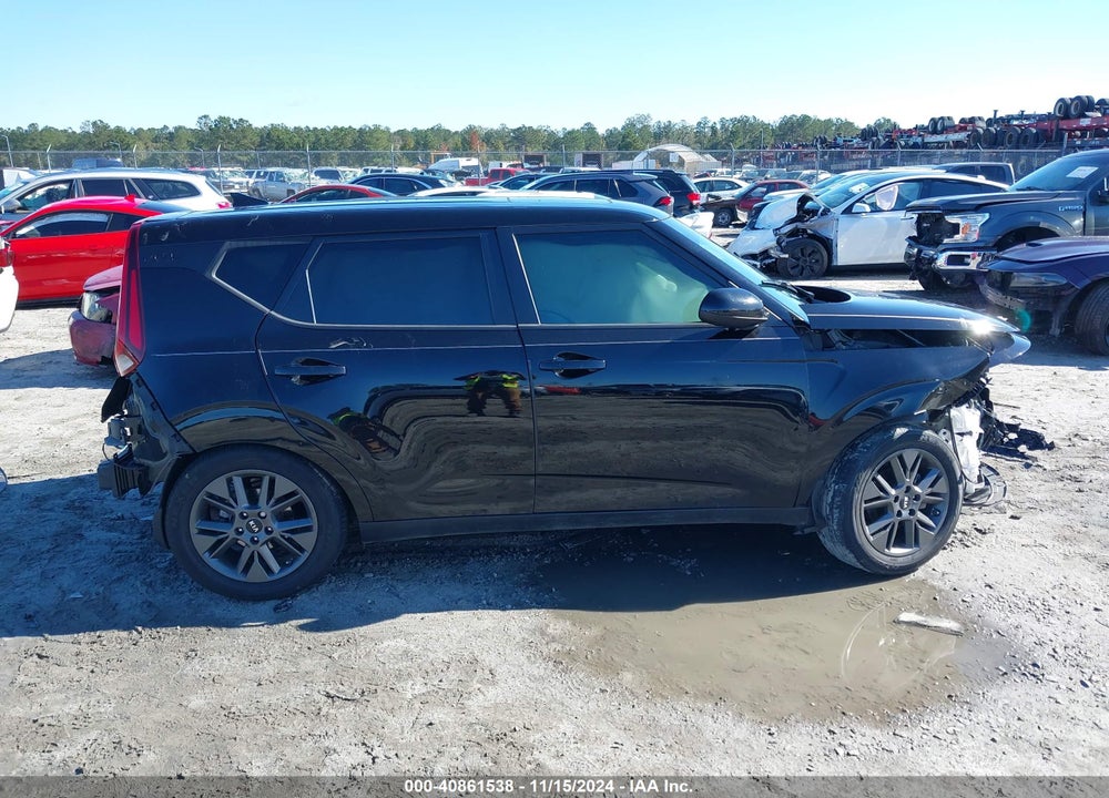 2021 KIA SOUL EX VIN: KNDJ33AU8M7758552