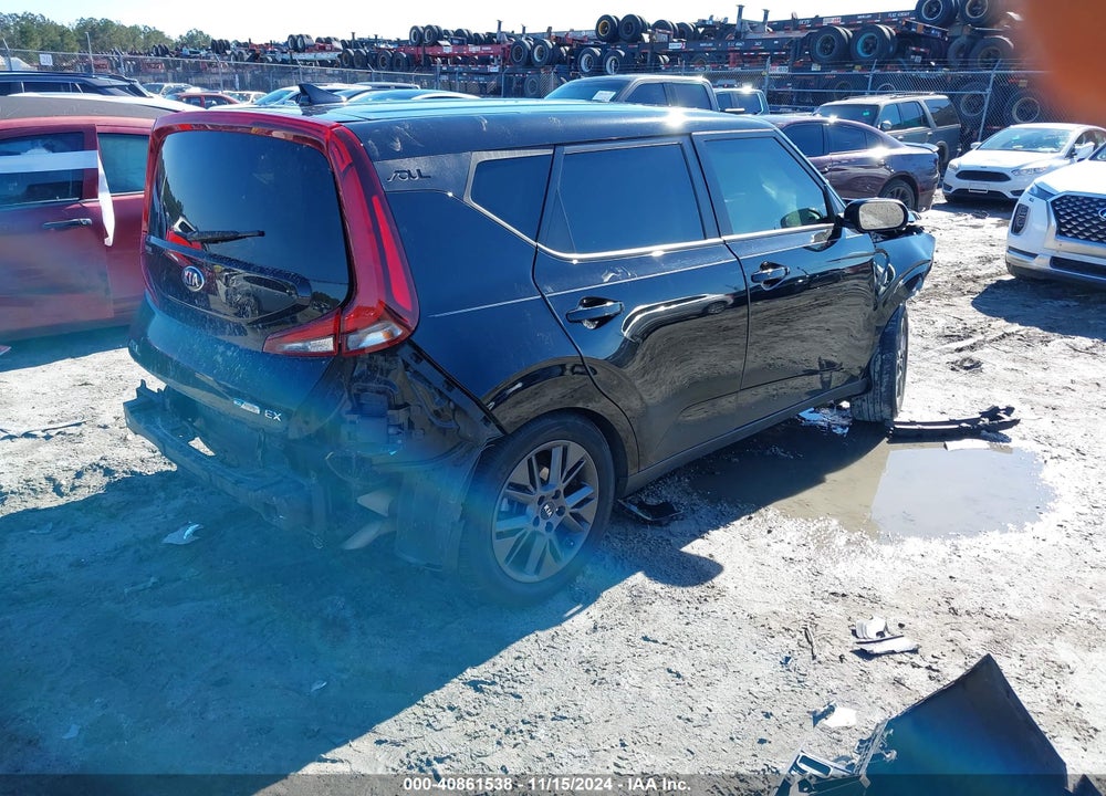 2021 KIA SOUL EX VIN: KNDJ33AU8M7758552