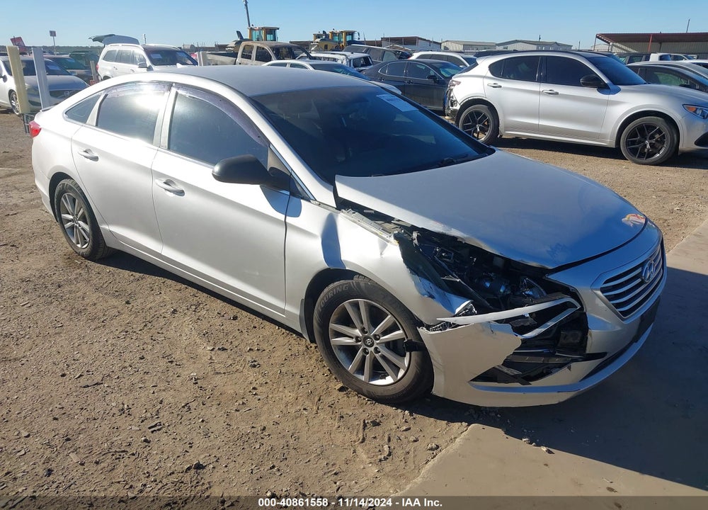 2015 HYUNDAI SONATA SE VIN: 5NPE24AF5FH220725