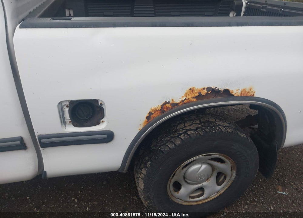 2002 TOYOTA TUNDRA SR5 VIN: 5TBBN44162S228999