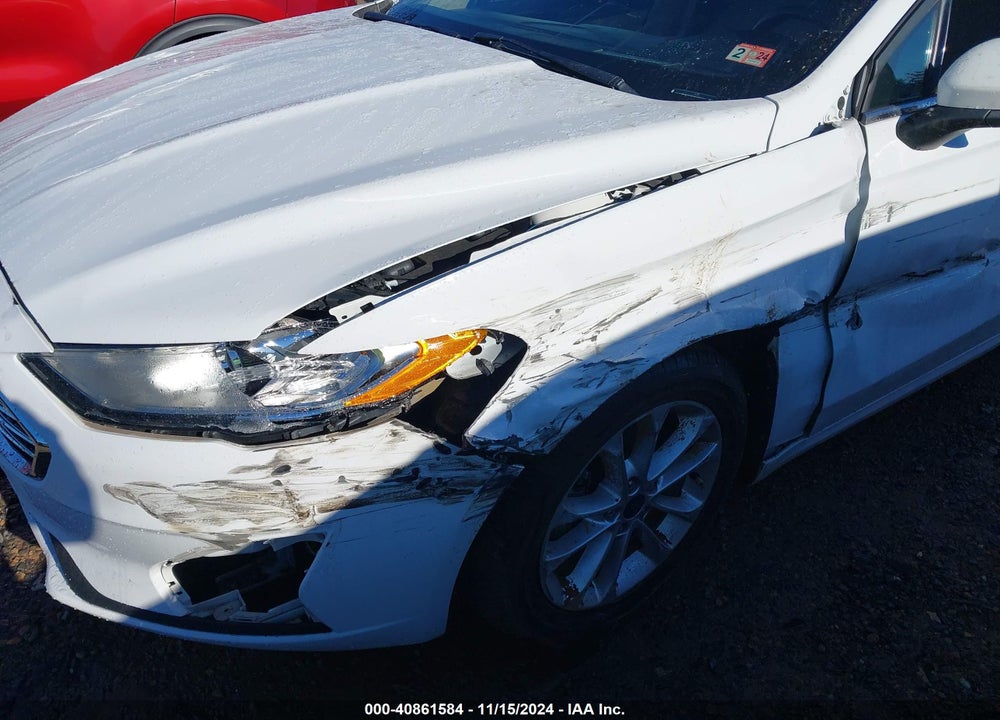 2019 FORD FUSION SE VIN: 3FA6P0HD0KR123111