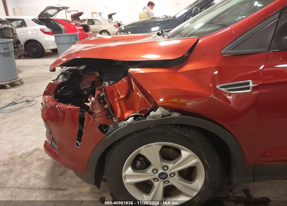 2015 FORD ESCAPE SE VIN: 1FMCU0GX5FUC22132
