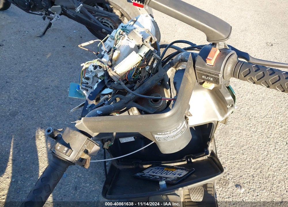 1986 HONDA CH250 VIN: JH2MF0110GK101827