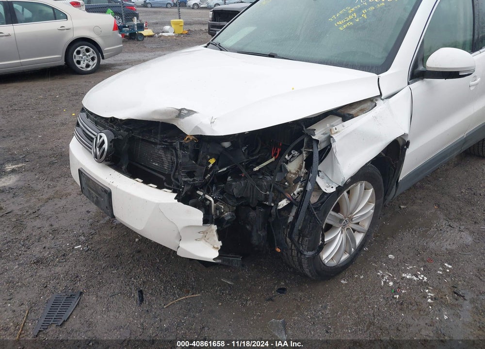 2013 VOLKSWAGEN TIGUAN VIN: WVGBV3AX5DW063309