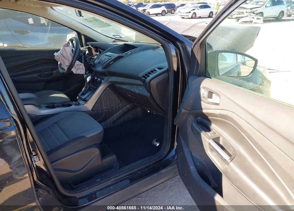 2016 FORD ESCAPE VIN: 1FMCU9G99GUA29490