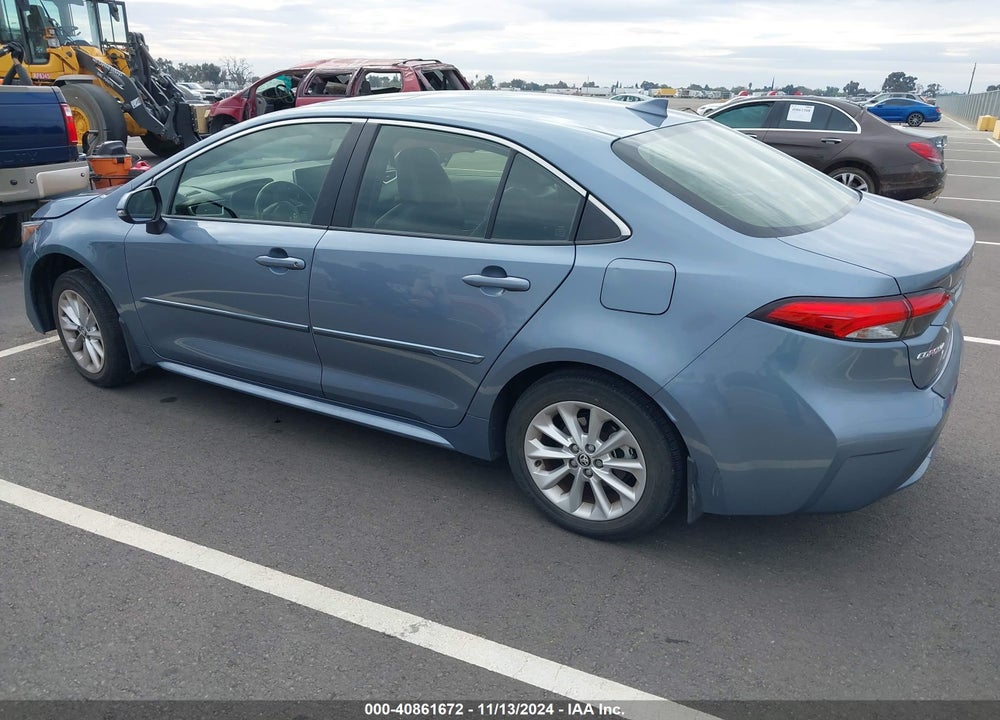 2020 TOYOTA COROLLA XLE VIN: JTDFPRAE4LJ117082