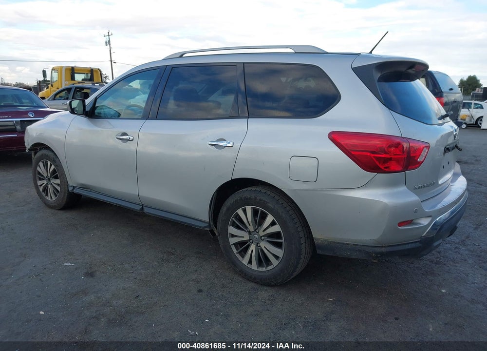 2018 NISSAN PATHFINDER SV VIN: 5N1DR2MM0JC641922