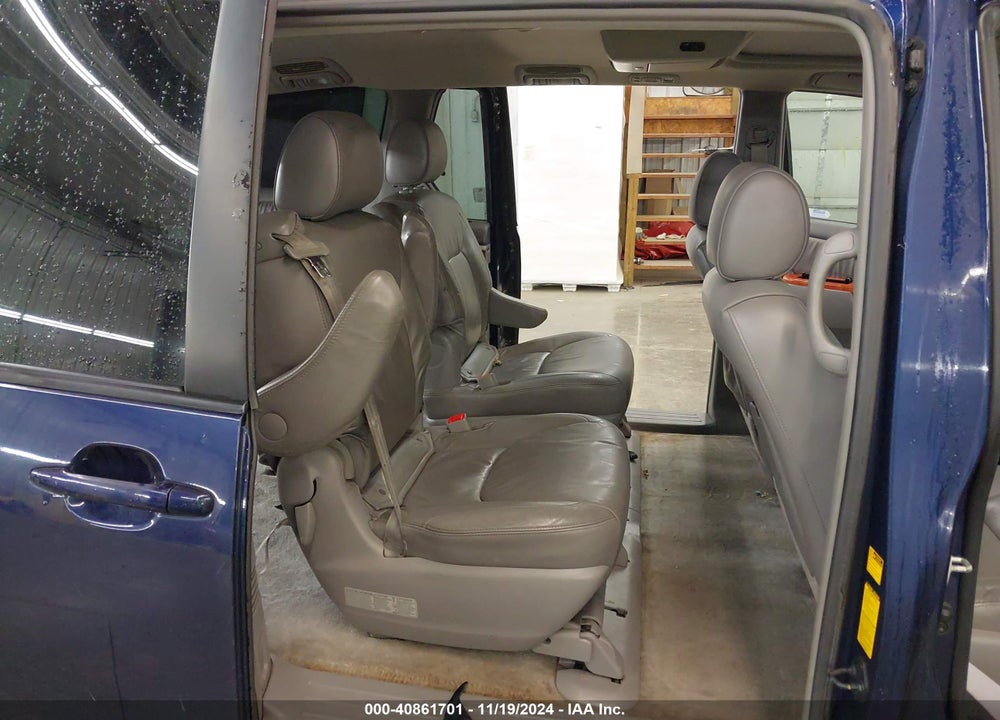 2006 TOYOTA SIENNA XLE VIN: 5TDBA22C76S066852