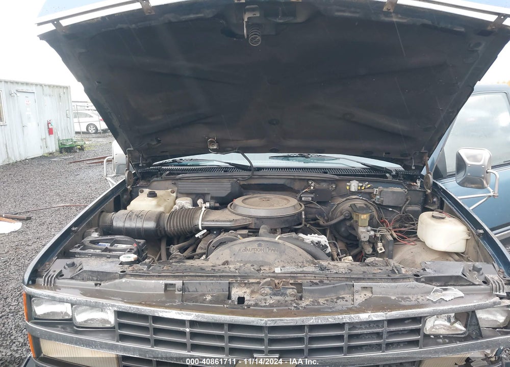 1988 CHEVROLET GMT-400 K3500 VIN: 1GCGK34N2JE170316
