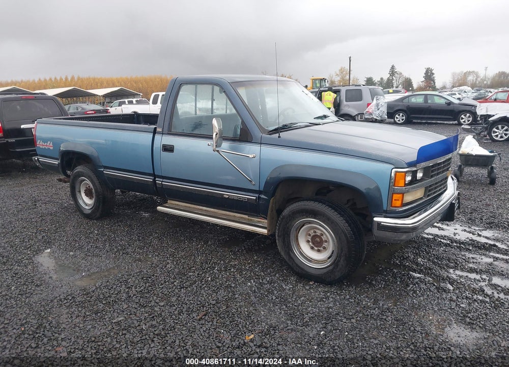 1988 CHEVROLET GMT-400 K3500 VIN: 1GCGK34N2JE170316
