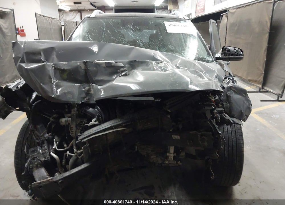 2022 HYUNDAI VENUE LIMITED VIN: KMHRC8A35NU208182