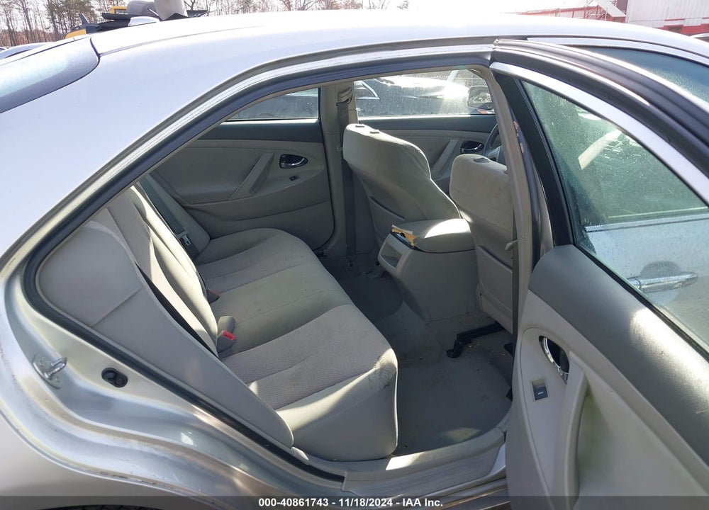2011 TOYOTA CAMRY LE VIN: 4T1BF3EK5BU649450