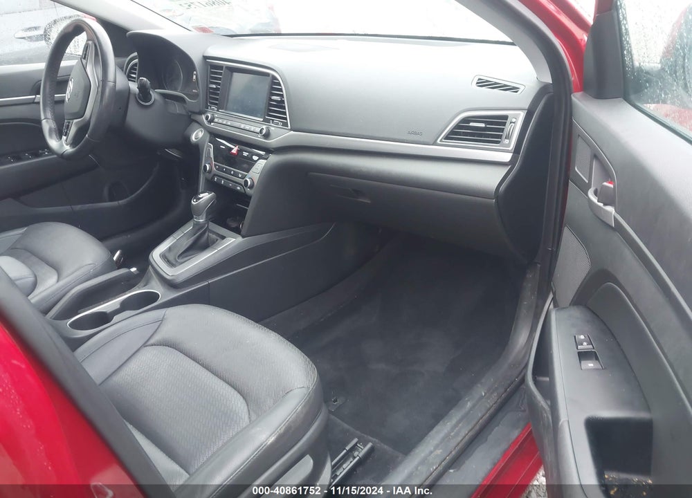 2017 HYUNDAI ELANTRA LIMITED VIN: KMHD84LF0HU228372