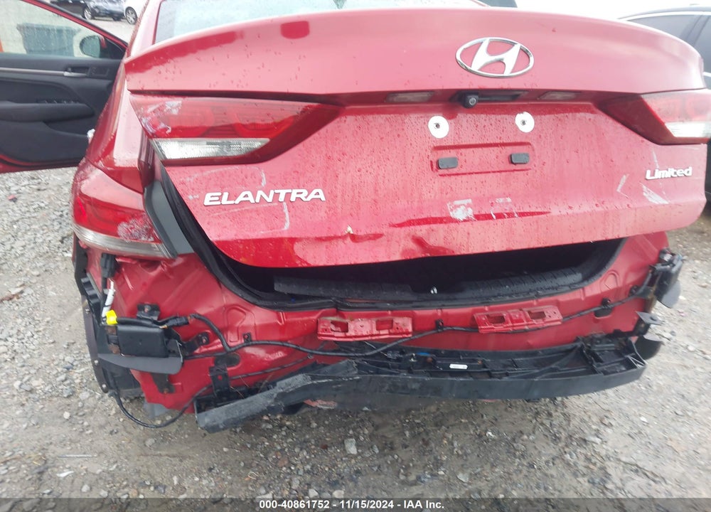 2017 HYUNDAI ELANTRA LIMITED VIN: KMHD84LF0HU228372