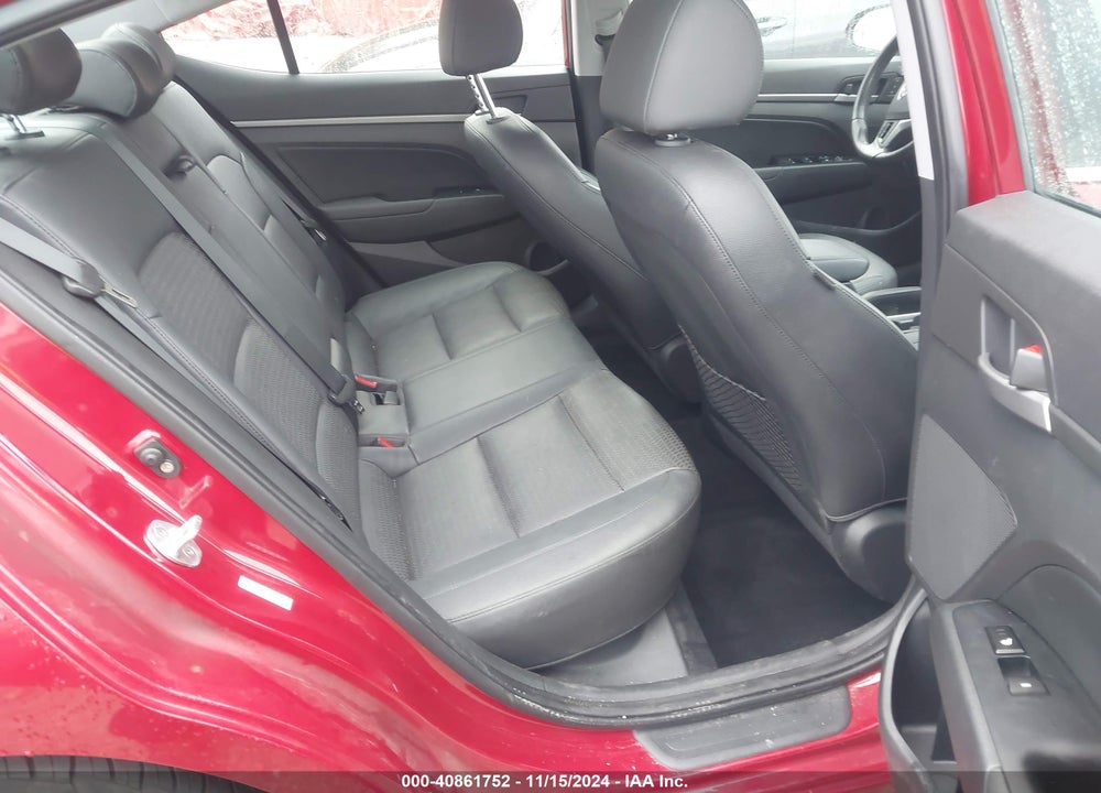 2017 HYUNDAI ELANTRA LIMITED VIN: KMHD84LF0HU228372