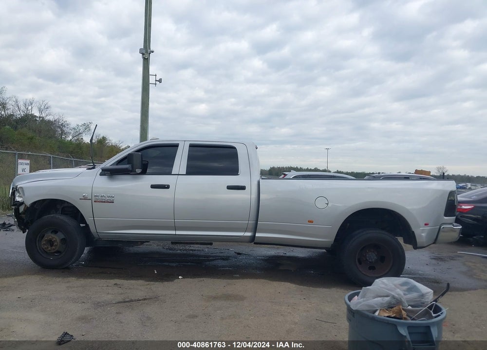2016 RAM 3500 TRADESMAN VIN: 3C63RRGL4GG365611