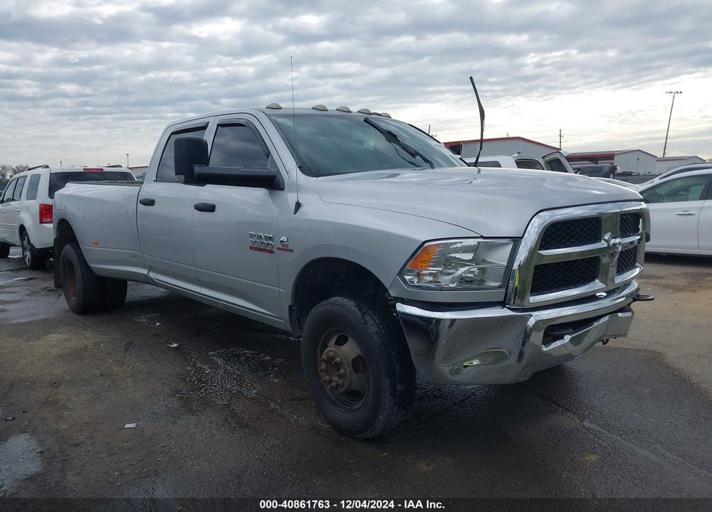 2016 RAM 3500 TRADESMAN VIN: 3C63RRGL4GG365611