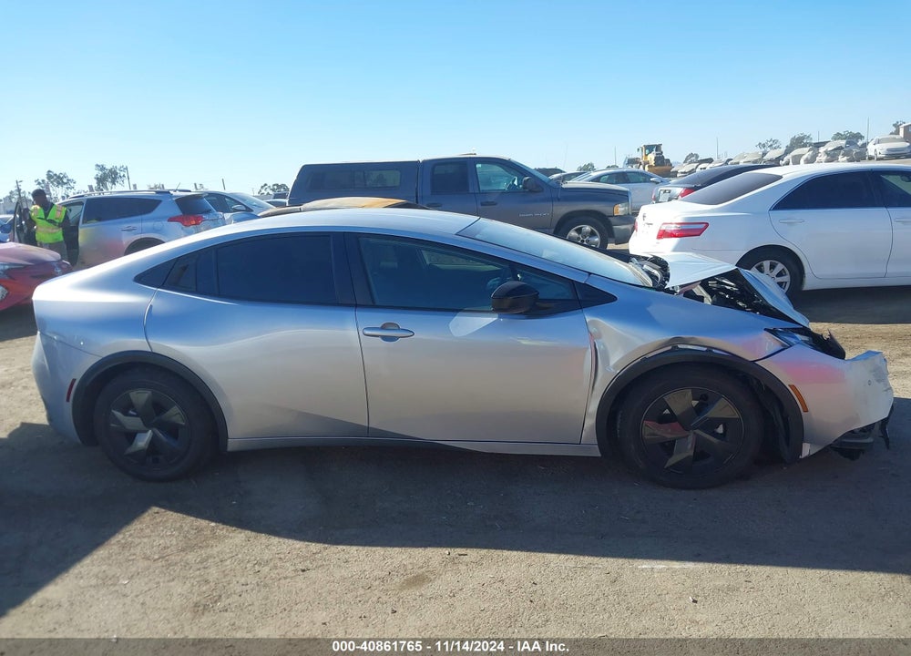 2024 TOYOTA PRIUS LE VIN: JTDACAAU4R3017916