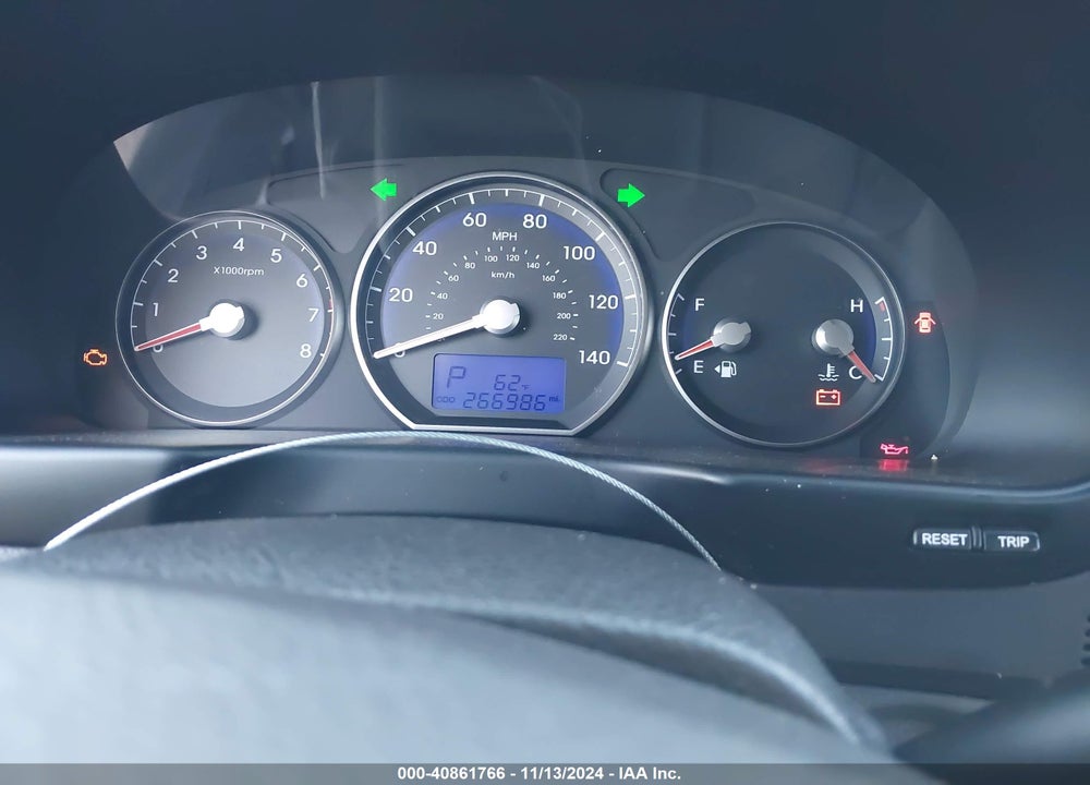 2011 HYUNDAI SANTA FE SE VIN: 5XYZH4AG8BG062519