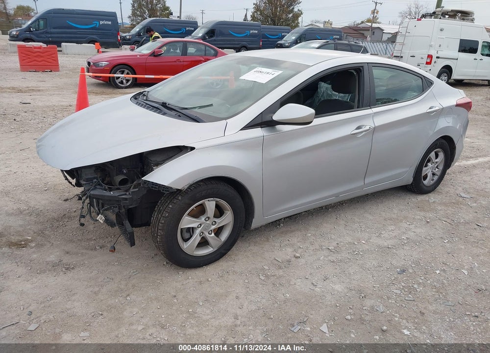 2014 HYUNDAI ELANTRA VIN: 5NPDH4AE7EH523876