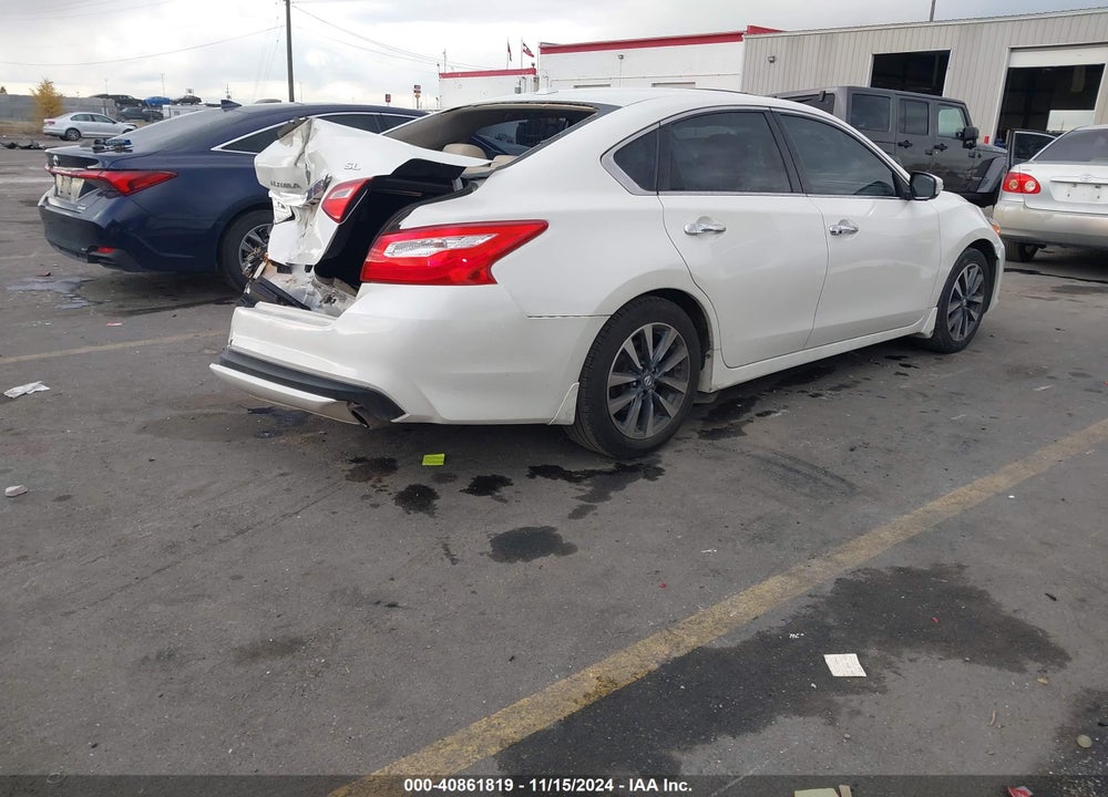 2017 NISSAN ALTIMA VIN: 1N4AL3AP8HC265550