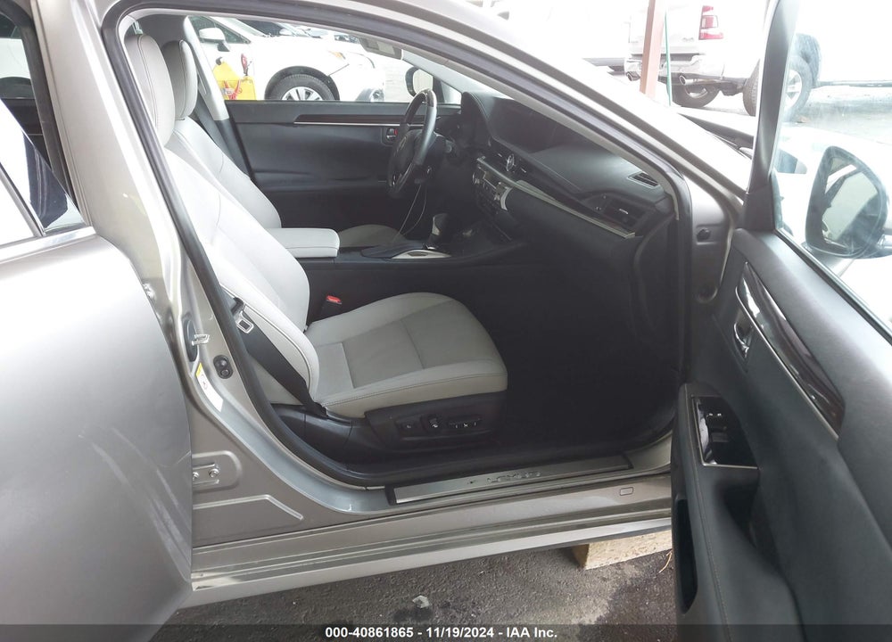 2018 LEXUS ES 350 VIN: 58ABK1GG3JU088035
